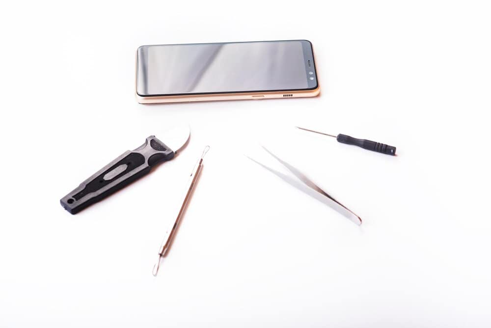 Samsung Galaxy klar til skærmskift med reparationsværktøj